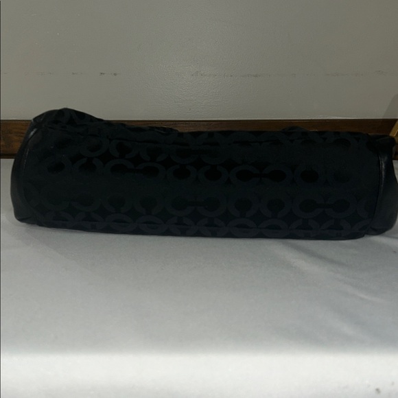 Purse - Picture 4 of 6